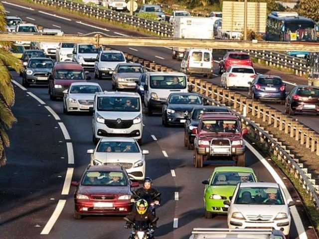 El parque automovilístico de coches de alquiler en Canarias. Un modelo insostenible