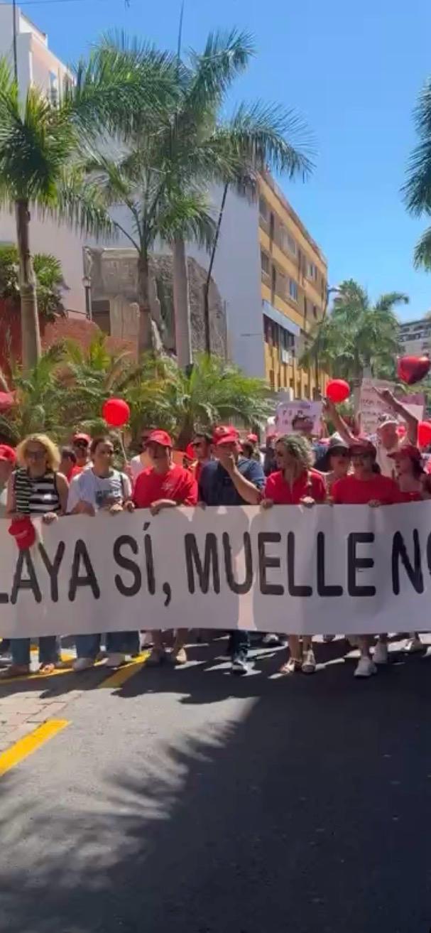 Los Cristianos ha hablado: Playa sí, muelle no
